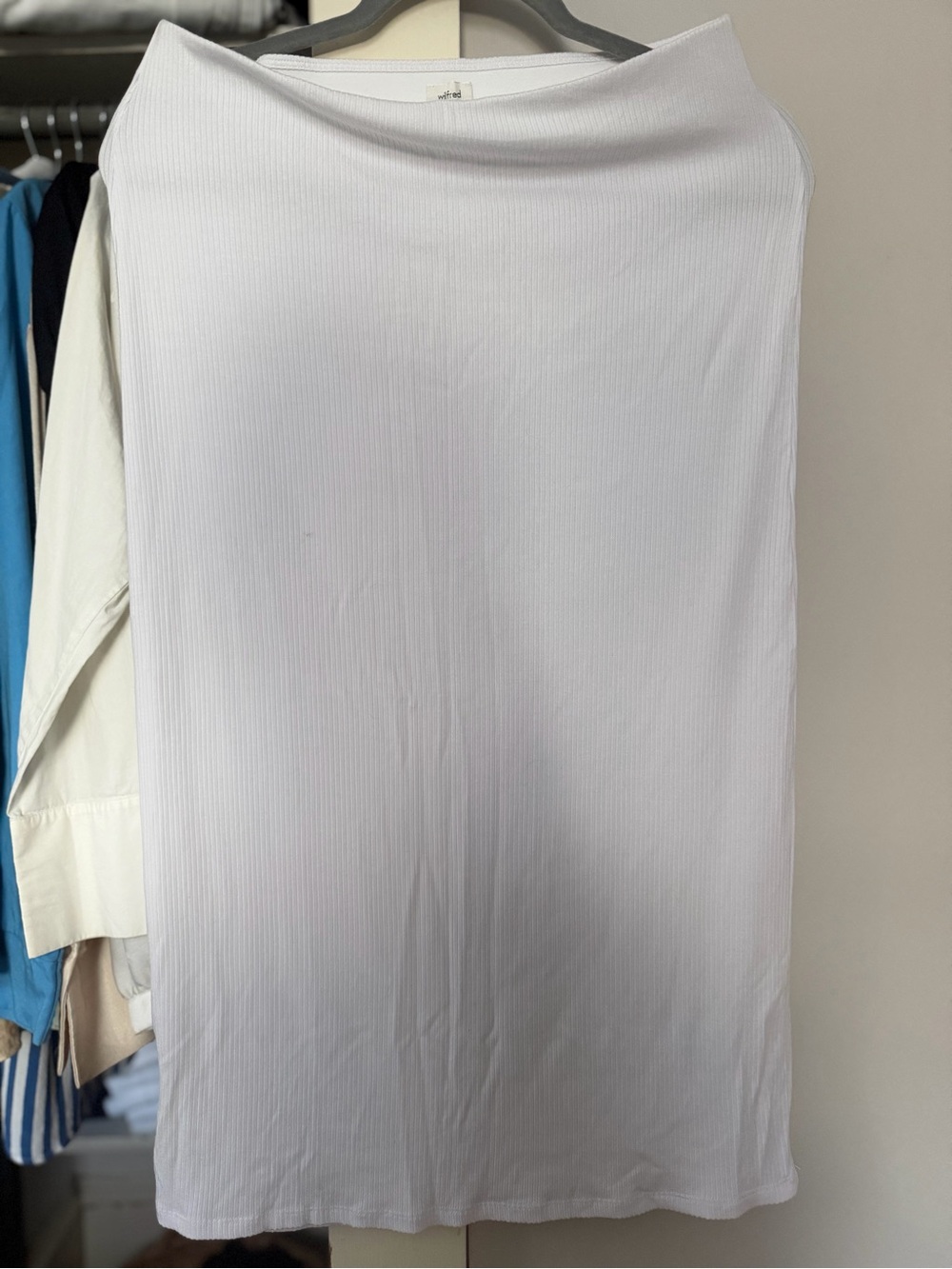 Arizia Wilfred Pencil Skirt